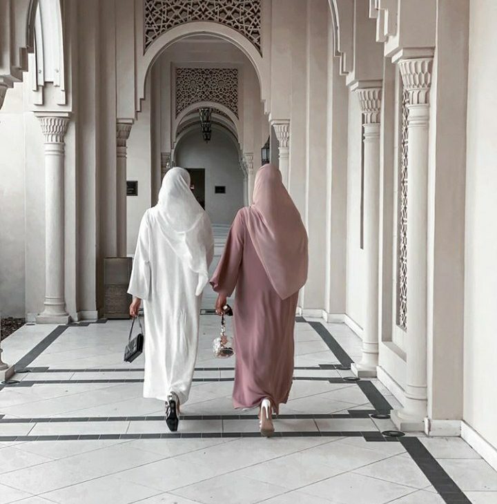 Quand une fille et sa mère se convertissent à l’Islam…